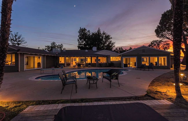 Oak Hills by Avantstay Panoramic View, Pool, Spa - Foto 42
