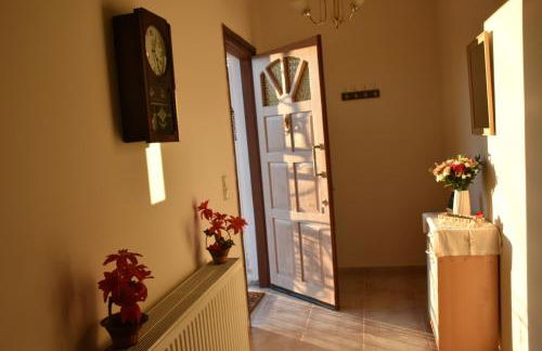 Val's place - Photo 2