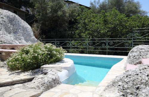 Gragada House - Photo 4