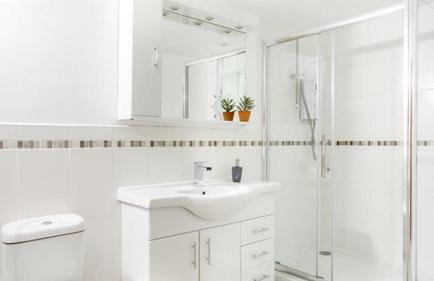 Boatsman's Cottage- sleeps 4- Garage- Mousehole - Photo 16