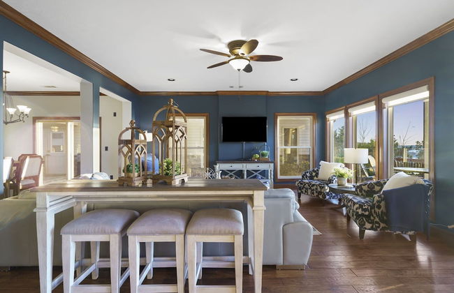 Table Rock Manor at Whitefish Bay - Photo 35