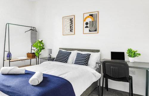 Modern Gem in the heart of Nottingham City Centre - Photo 1