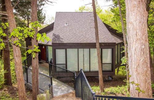 Treehouse Treetop Village58-3Bed3BAPools-8PP - Photo 18