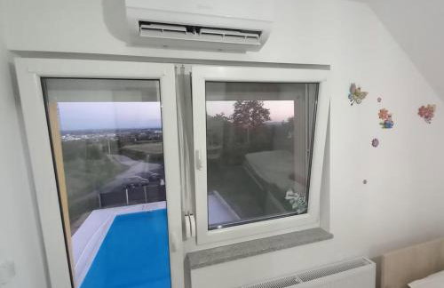 Familyway Croatia Kids Friendly Family villa with privat Pool 50 m2 Slavonski Brod - Foto 49