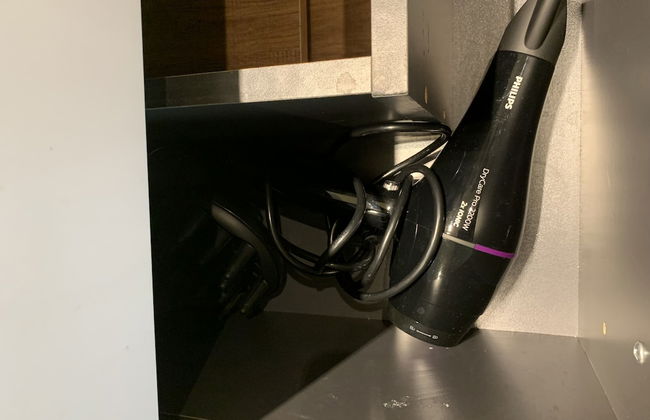 Captain's Luxury Suite - Photo 32