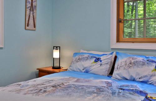 Fun In Fun Out Ski Home - Upper Unit, Renovated 3BR-2BA, Hot Tub, Close to Resort - Foto 22