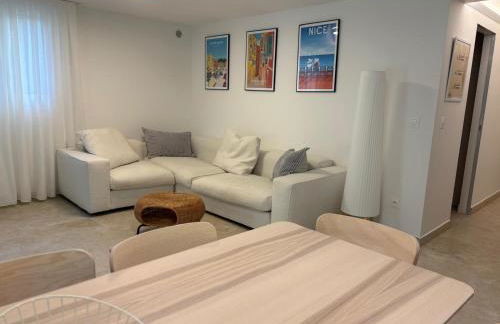 Appartement Neuf 3P- proche mer & aéroport - Foto 1