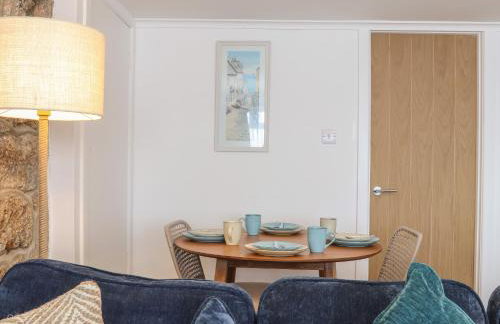 Harbour Studio - Photo 6