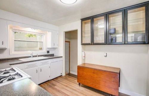 Entire Home Blocks from Notre Dame. Sleeps 8+ - Foto 33