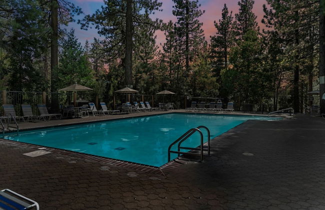 Enjoy Forest Views Retreat at Kingswood Village! - Photo 16