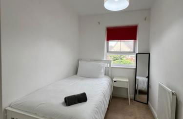 Cozy 3 Bed - Prime Location - Foto 6