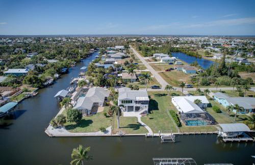 Boat Dock and Patio Canal-Front St James City Home! - Foto 34