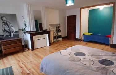 Apparemment spacieux - Foto 18