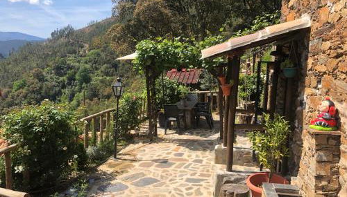 Refúgio Romântico na Serra - Foto 2, Garden, Garden view