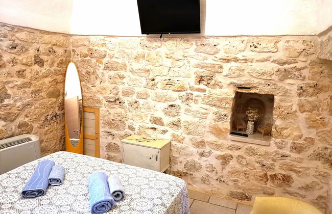 Trullo Madia with Shared Hot Tub in Nature - Foto 8