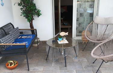 Peaceful Villa 20 min from sea - Foto 39