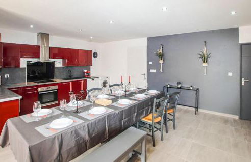 Awesome Home In Morières Les Avignon - Foto 6