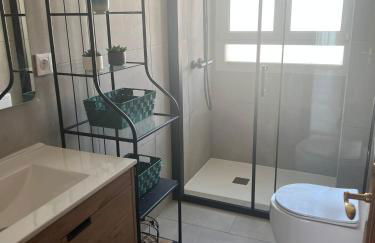 Beachfront Salou apartment with sea view - Foto 25