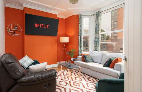 Stunning 5 bedroom home Wirral Birkenhead Sleeps 9- Free Parking-5G Internet - Foto 21