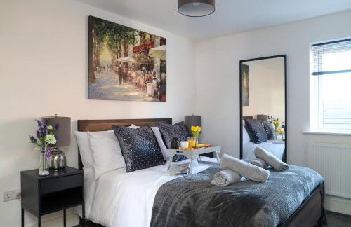 Colby House with Private Parking - Foto 28