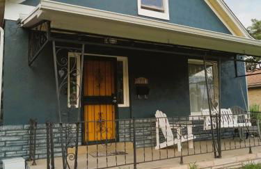 Historic Home with Farm Fresh Eggs in Denver - Foto 32