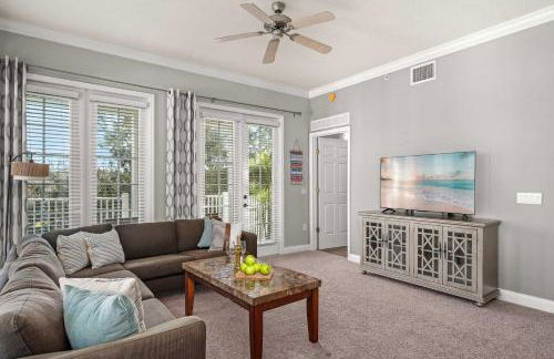 Pool Golf Course view & Reunion 6MI to Disney - Foto 12