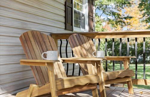 Cozy Home with Game Room and Fire Pit - Foto 1