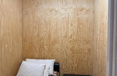 Stylish Remodeled 23 Large beds Near Elvis Presley - Foto 12