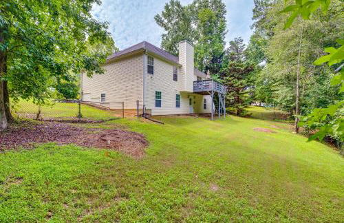 Game Room and Peaceful Deck Dacula Family Home - Foto 37