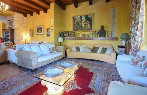 5 Bedroom Lovely Home In Lucera - Foto 2