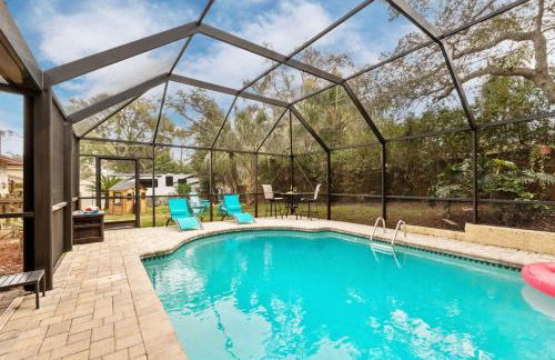 Exquisite Retreat with Heated Pool for 14 Guests, Pool Table Paradise! - Foto 63