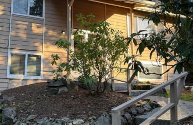 Cozy Kirkland Home in Prime Location - Foto 12