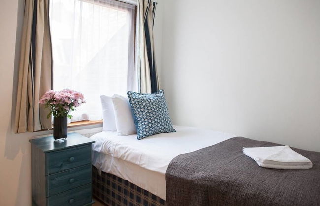 Stylish Apartments next to Buckingham Palace - Photo 9