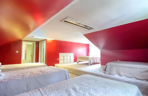 Boho Waterfront Getaway 5 Bedroom Retreat - Foto 17