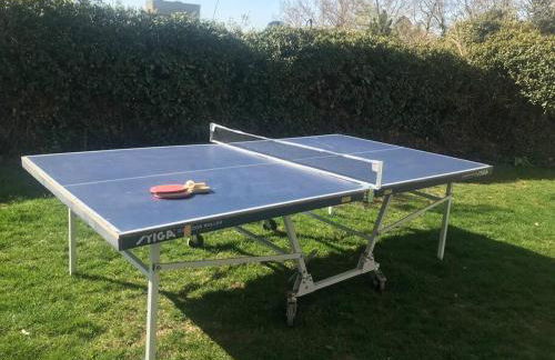 City light views getaway close to top ski resorts - Foto 23