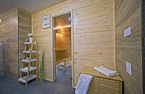 Villa Nesa - beautiful guest house at continental Croatia with Outdoor swimming pool, Sauna and 3 Bedrooms - Foto 3