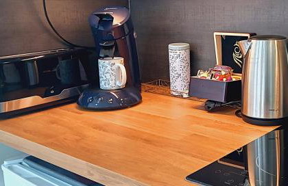 STUDIO NEUF PARKING SECURISE Direct CDG et PARIS CENTRE Parc expo Villepinte & Arena Grand Paris - Foto 11