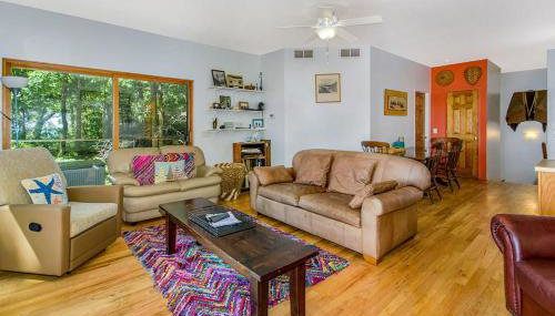 Jacobia Lakefront Retreat - Foto 4