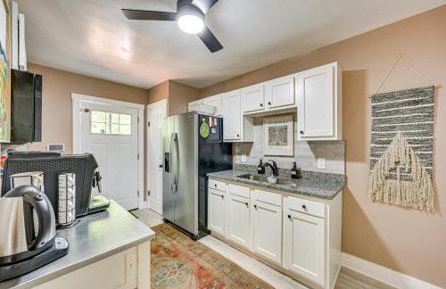 Easy Access to Pittsburgh Urban Retreat with Deck - Foto 11