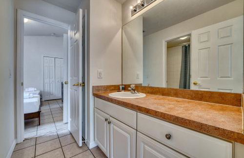 Private Pool Getaway Near Theme Parks - Foto 22