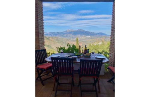 Sunny hillside casita in Guaro - Foto 1