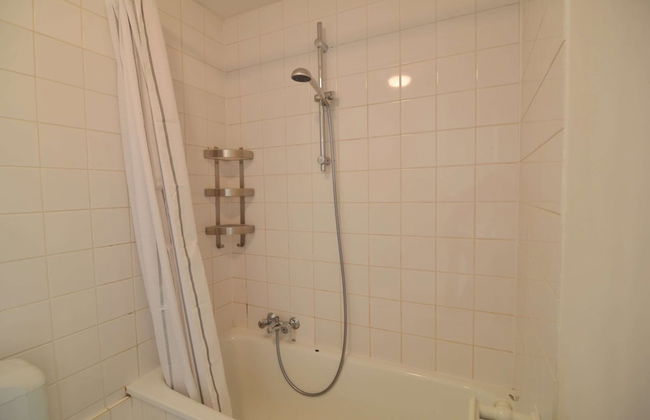 Modern Farmhouse in Chassepierre With Terrace - Foto 47