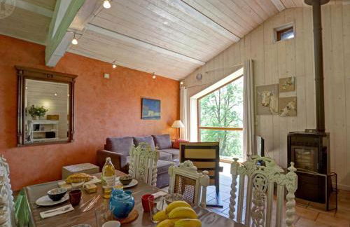 Gîte confortable avec vue imprenable près de Saint-Étienne - FR-1-496-38 - Foto 8