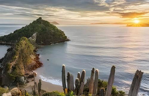 Casa super Charmosa em condomínio na praia - Foto 32