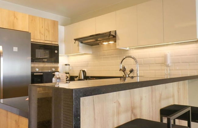 w Modern 1BR With Balcony in Miraflores - Photo 8