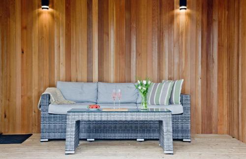 Nyland Lodge - Hot Tub - Fireplace - Free Parking & WiFi - Foto 6