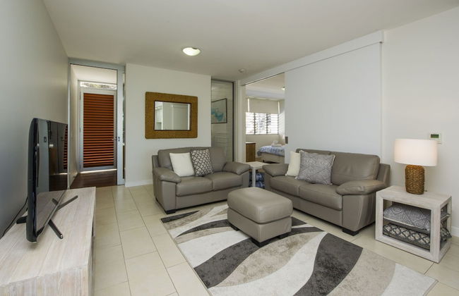 1 Bright Point Apartment 1503 - Photo 10