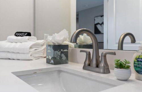 Mega Home - Up to 20 People - Mins 2 ACL-F1-Dwntwn - Foto 73