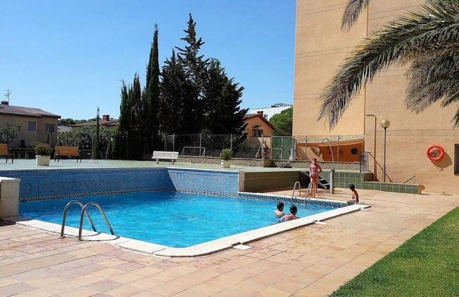 Apartment in Roses Near Sandy Beach - Photo 24