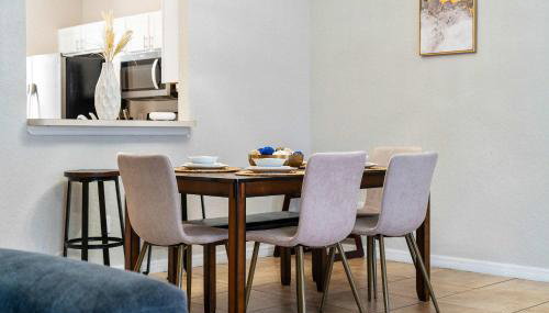 Elegant 3 BDR Townhome in Desirable Regal Palms - Foto 5